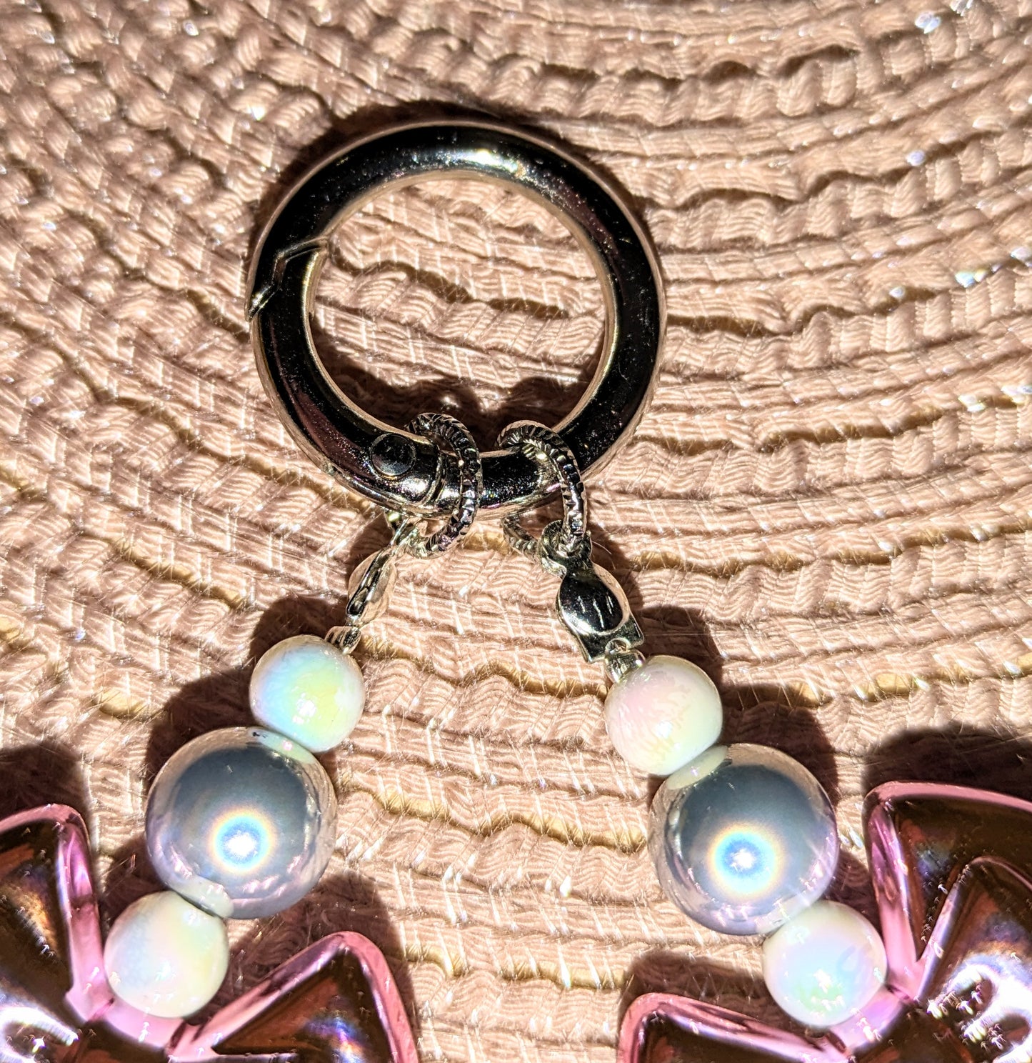 Hochwertige Sprungringe Schraffierte Oberfläche Gold oder Silber