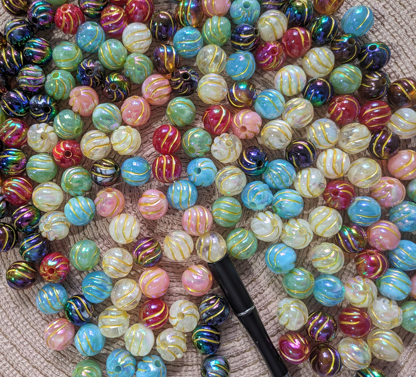 Kürbis Perlen mit Goldenen Streifen in verschiedenen Farben 16 mm