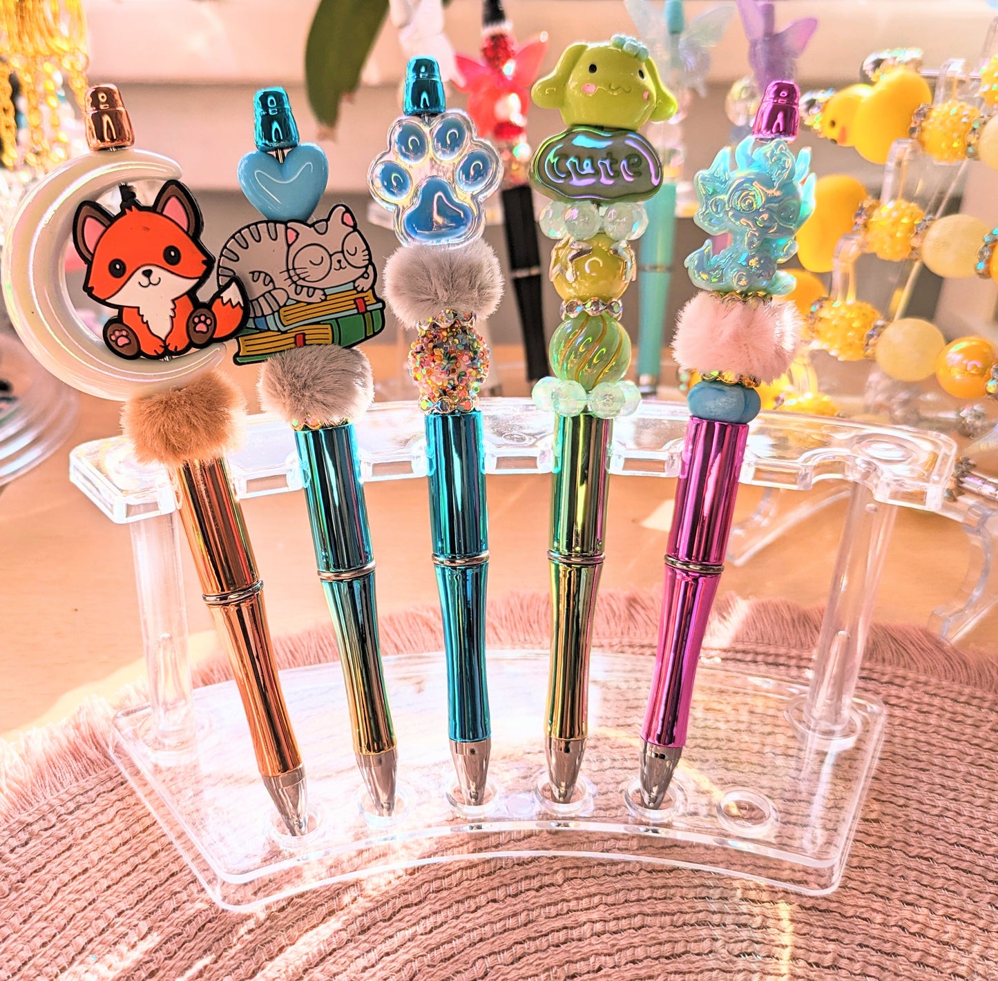 Fertig bestückte Kugelschreiber in verschiedenen Designs Nr. 02