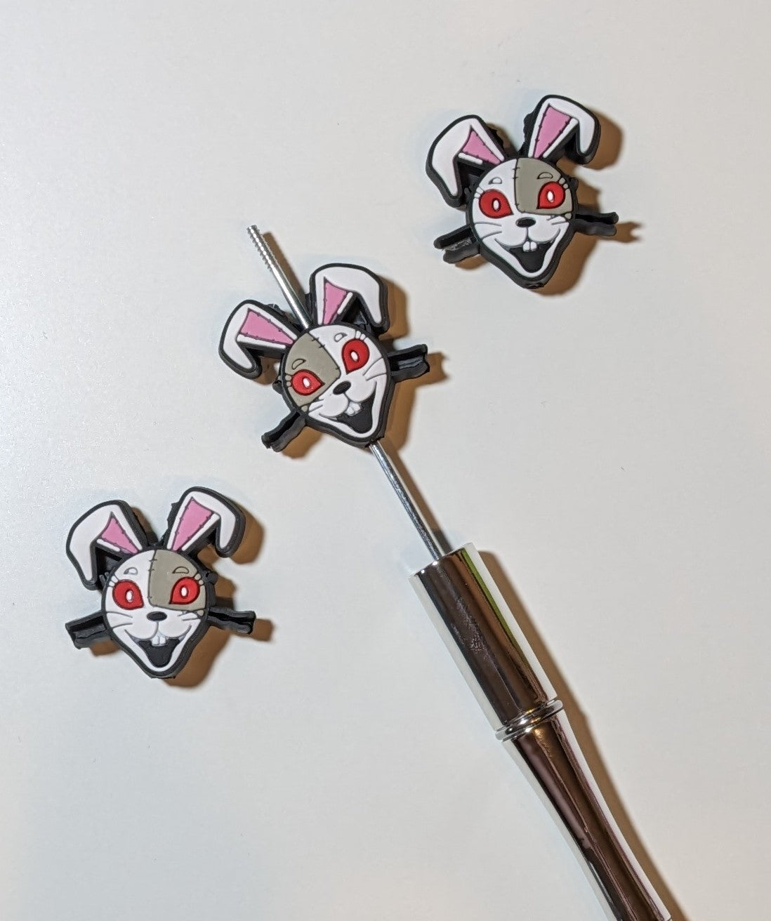 S41 Horror Hase Focal Silikonperle