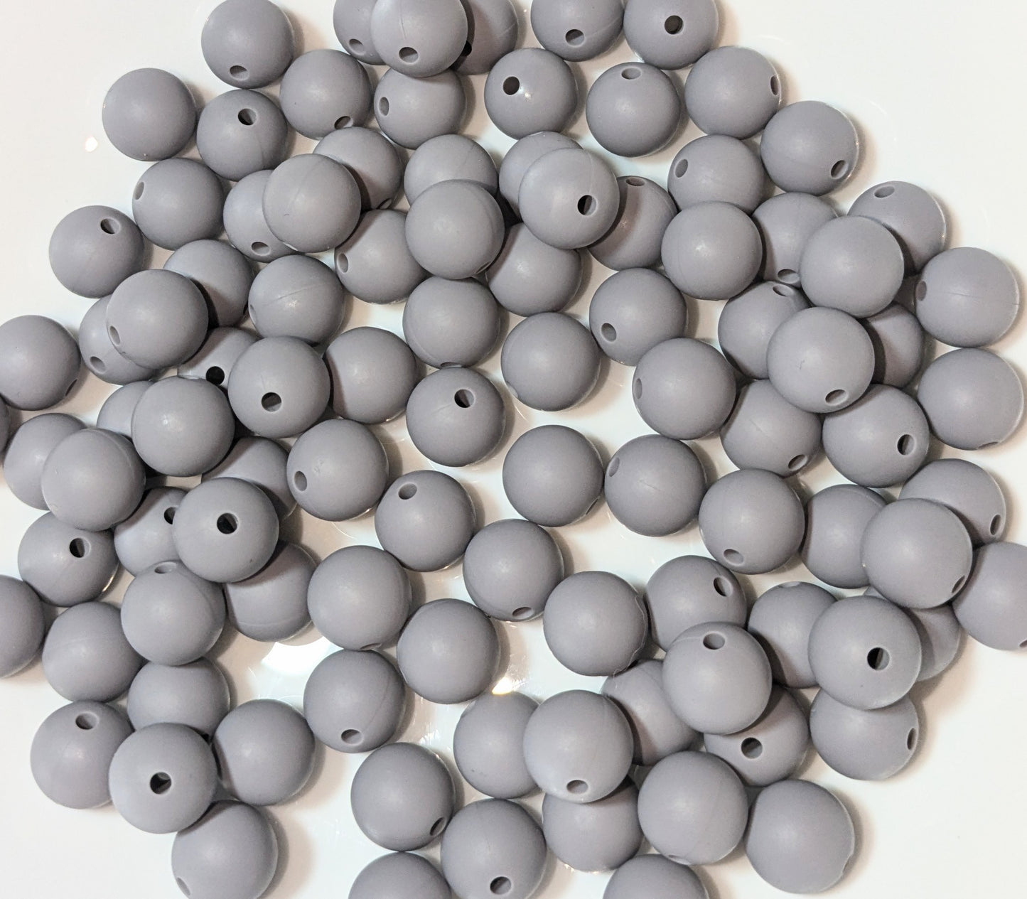 BOX01/B03 12 mm Silikonperle Uni grau