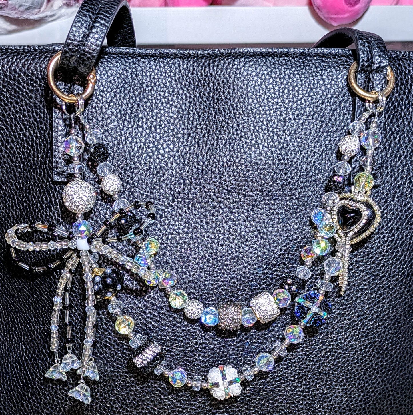 Funkelnder aufwendiger Taschenbaumler #1 schwarz silber klar Glasperlen