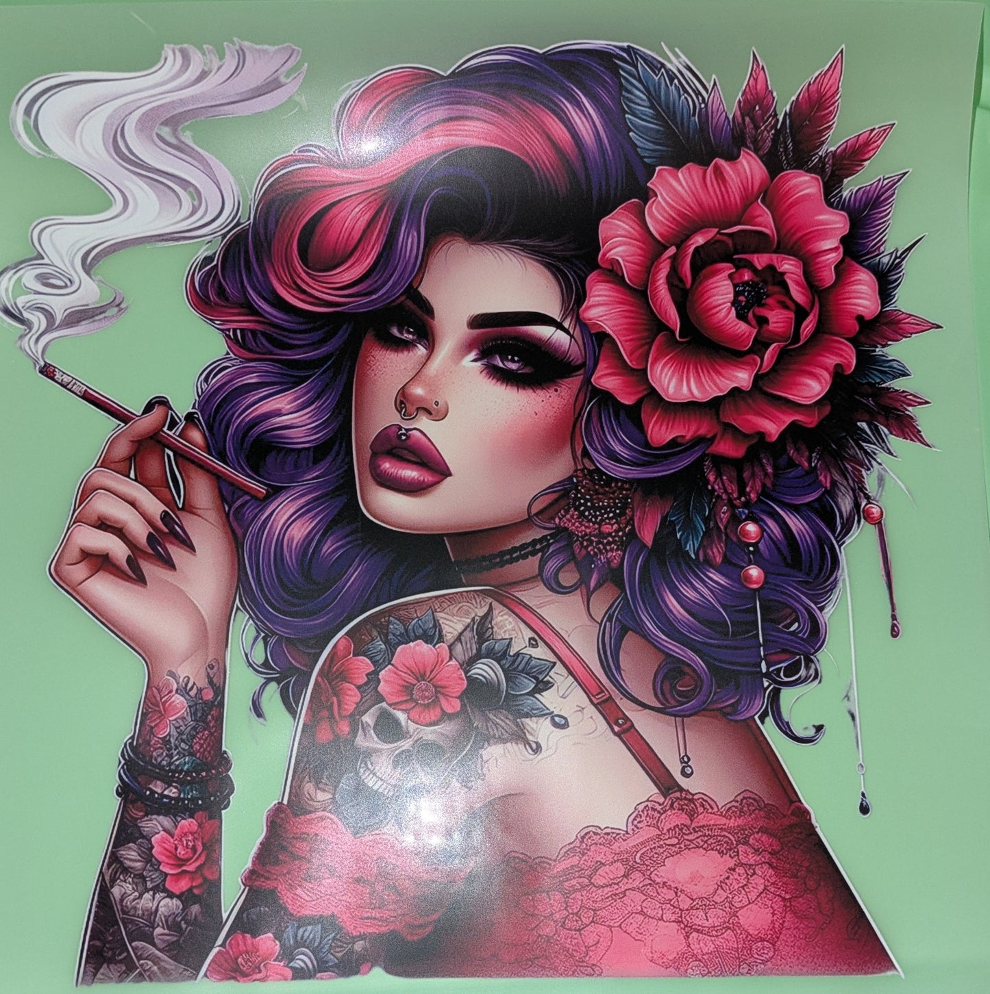 Bügelbild Gr. L " Tatoogirl Rauchend " GBB000023