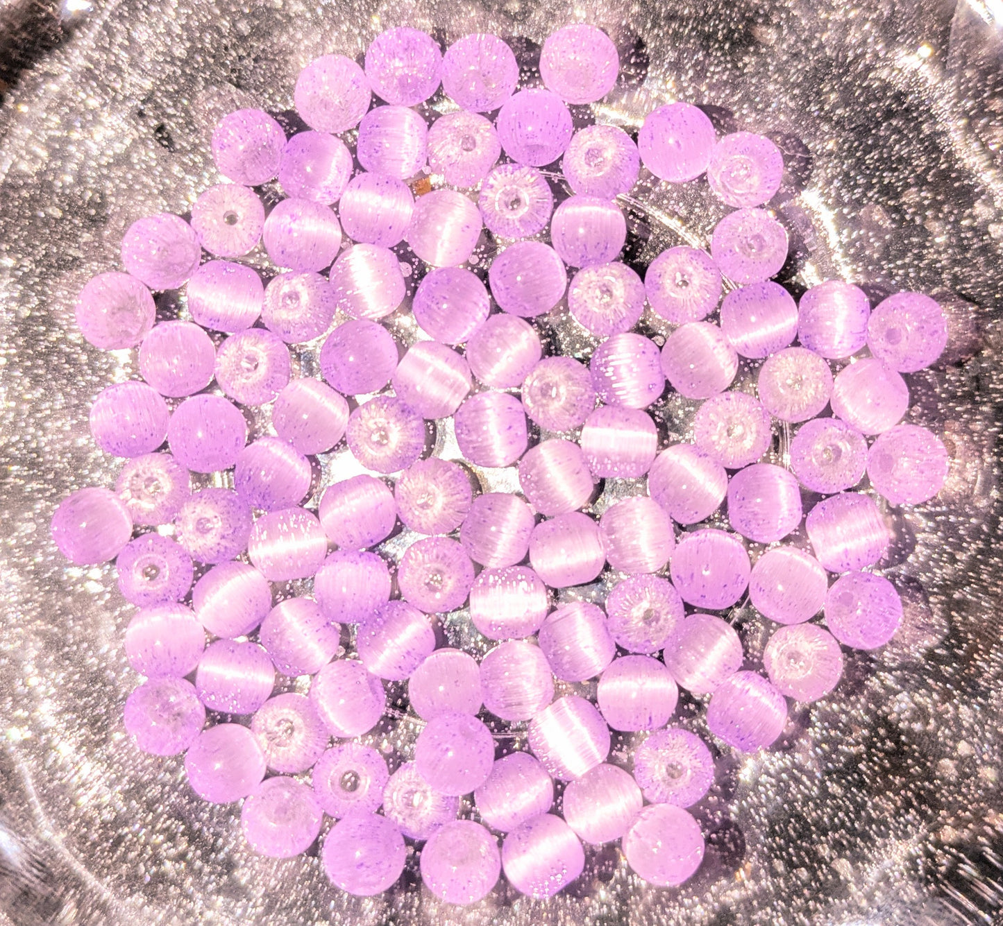 6 mm Glasperlen Lila mit Katzenaugen Effekt