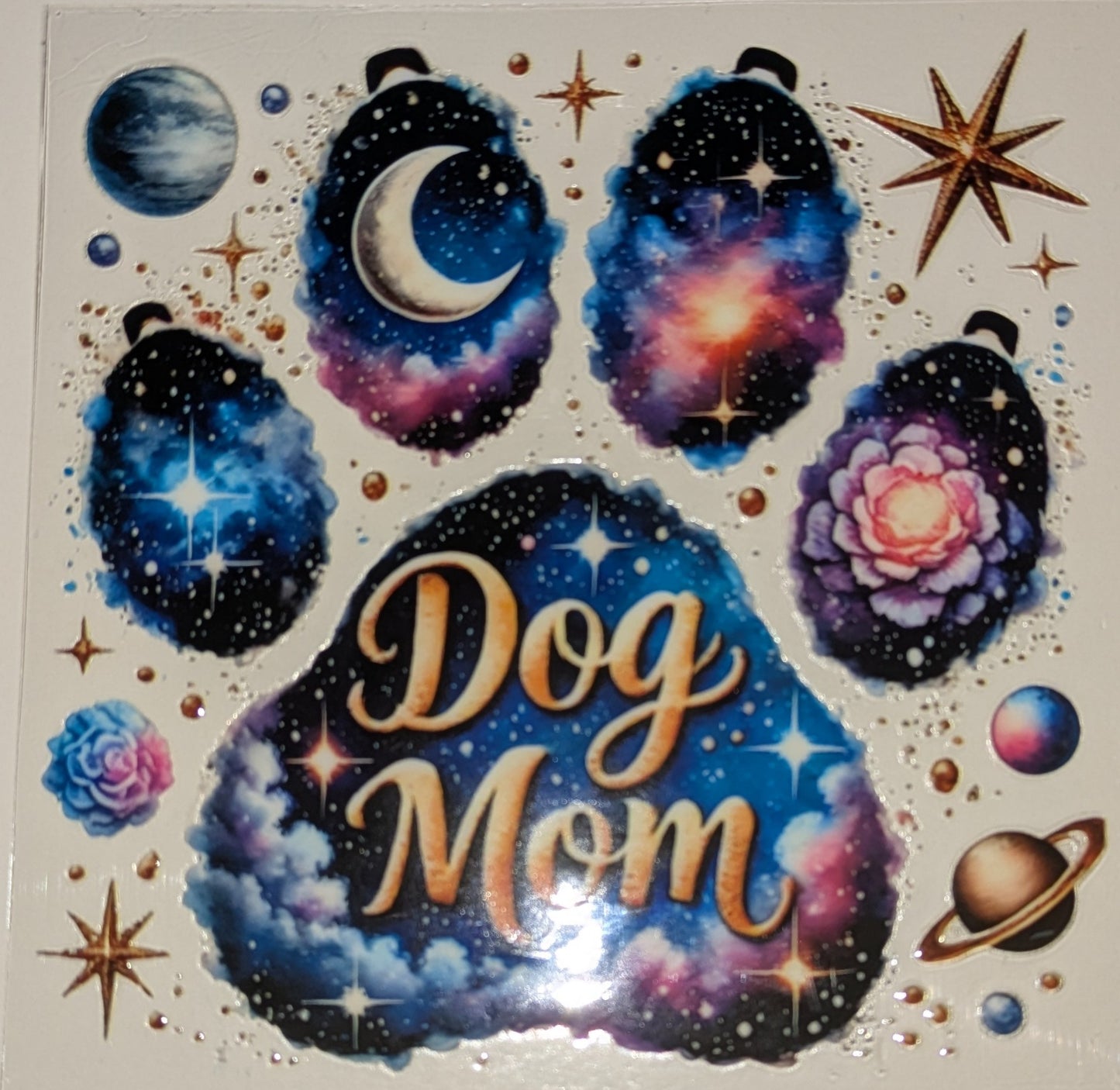 4 inch Sticker Dog Mom IS000083