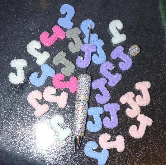 j Buchstaben Rosen Charm Perlen in unterschiedlichen Farben