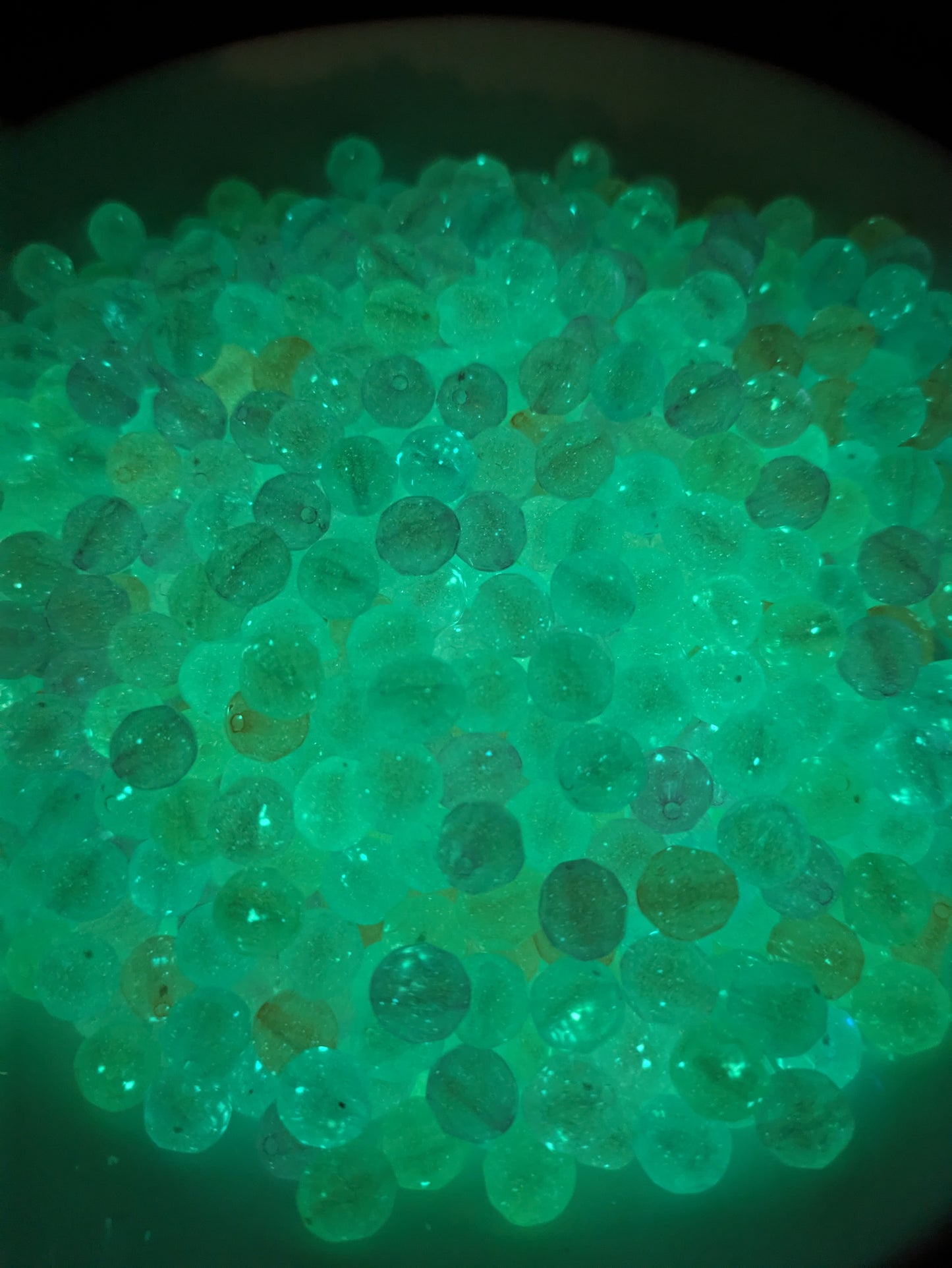 Perlen Glow in the Dark Transparent mit Schimmer glitzer 10mm