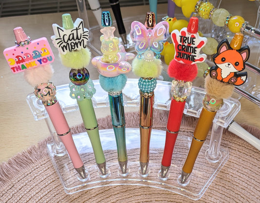 Fertig bestückte Kugelschreiber in verschiedenen Designs Nr. 05