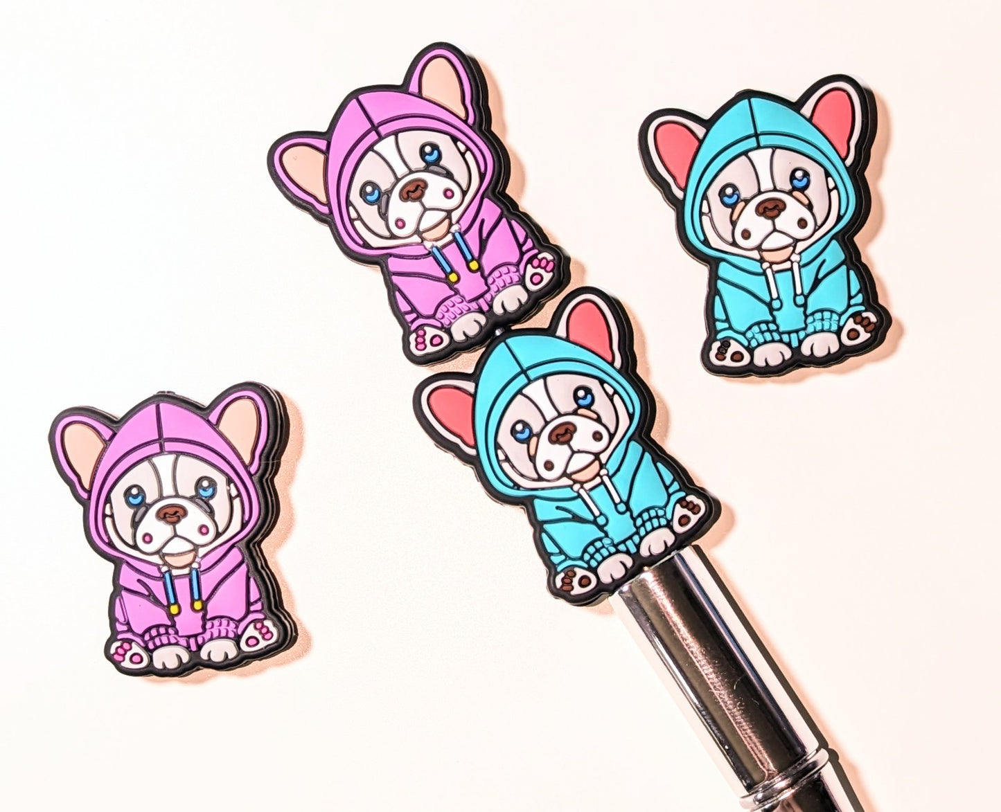 S44  Bulldogge Bully Bulli Hund in Kaputzenpullover