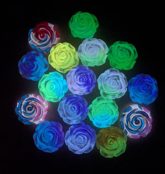 KK63  Rosen mit feinen Glitzerpartikeln Goldflakes Nachtleuchtend Luminous Glow in the Dark