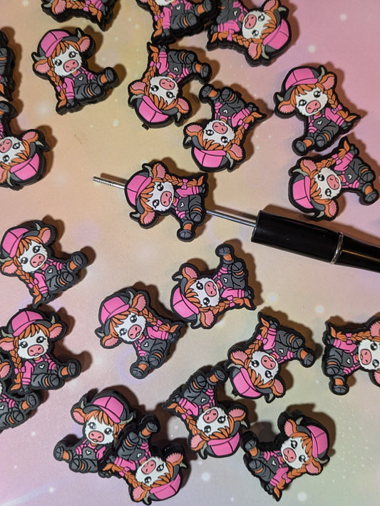 S68 Silikonperle / Focals Kuhmädchen mit Basecap