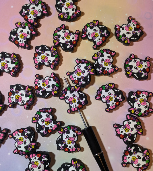 S69  Silikonperle / Focals Kuh mit Blumenkranz