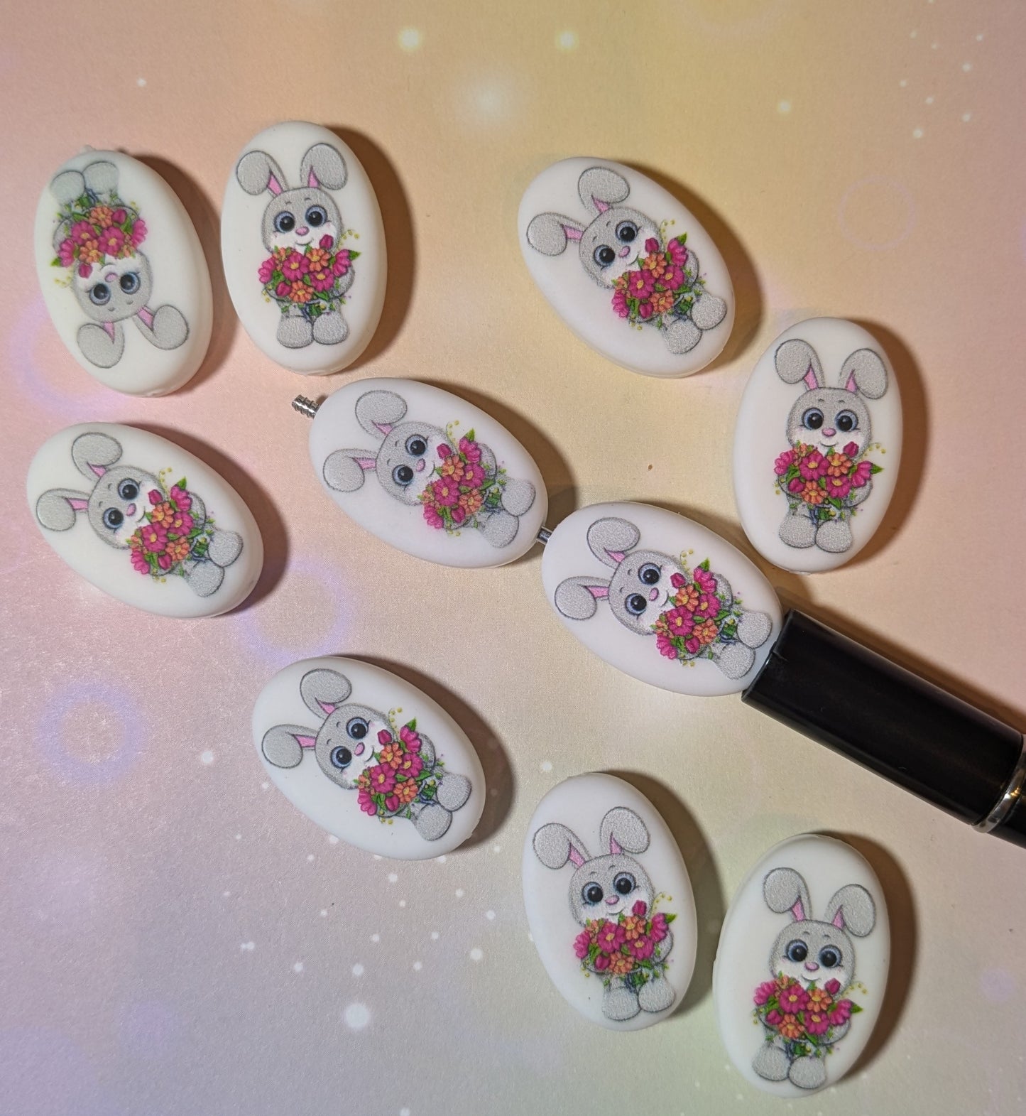 S78 Silikonperle / Focals Hase mit Blumen