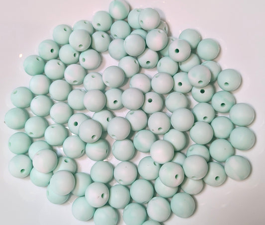 BOX01/B05 12 mm Silikonperlen mint weiß marmoriert