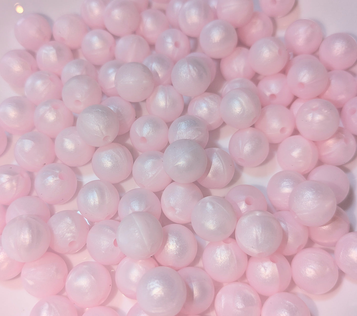 BOX01/B06 12 mm Silikonperlen rosa schimmer