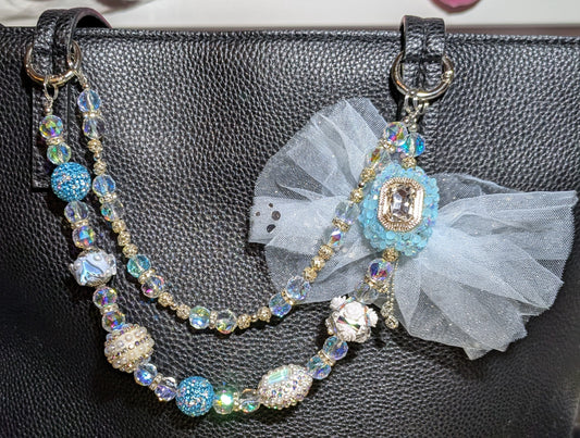 Funkelnder aufwendiger Taschenbaumler #5 hellblau klar Glasperlen