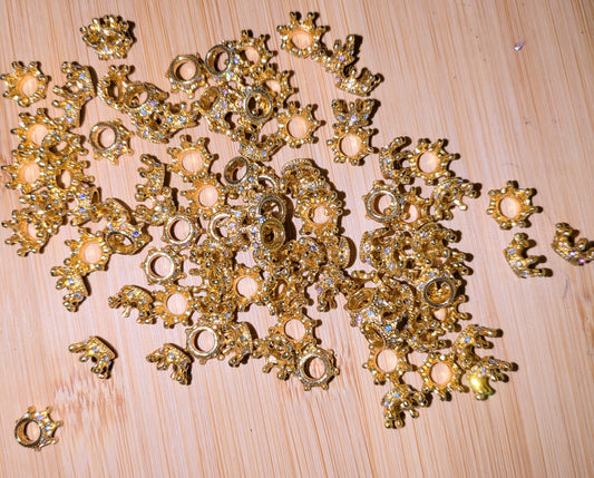 Kleine Metallkronen Strassbesetzt Gold