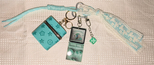 Taschenbaumler mit Kopfhörertasche Tiffany mit vielen Details