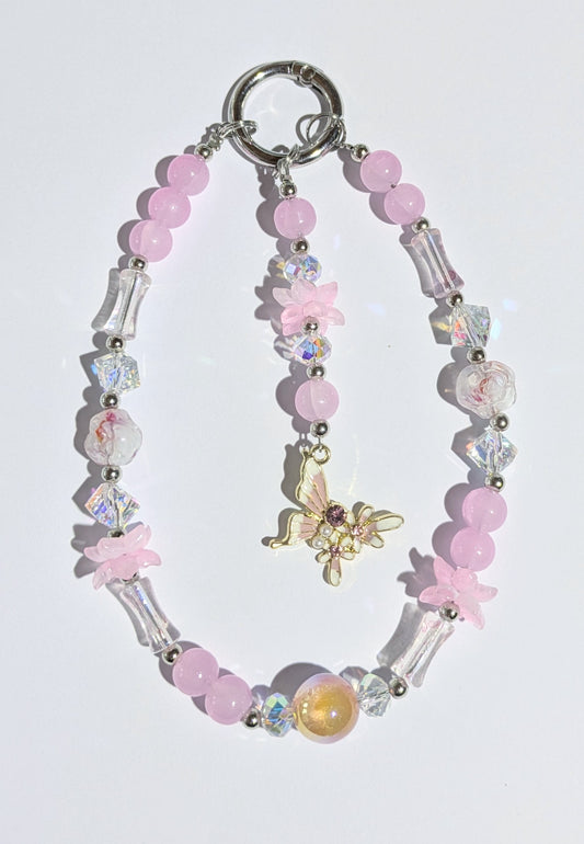 Hochwertige Handykette aus Glas- und Metallperlen in rosa mit großer Schmetterlingsperle