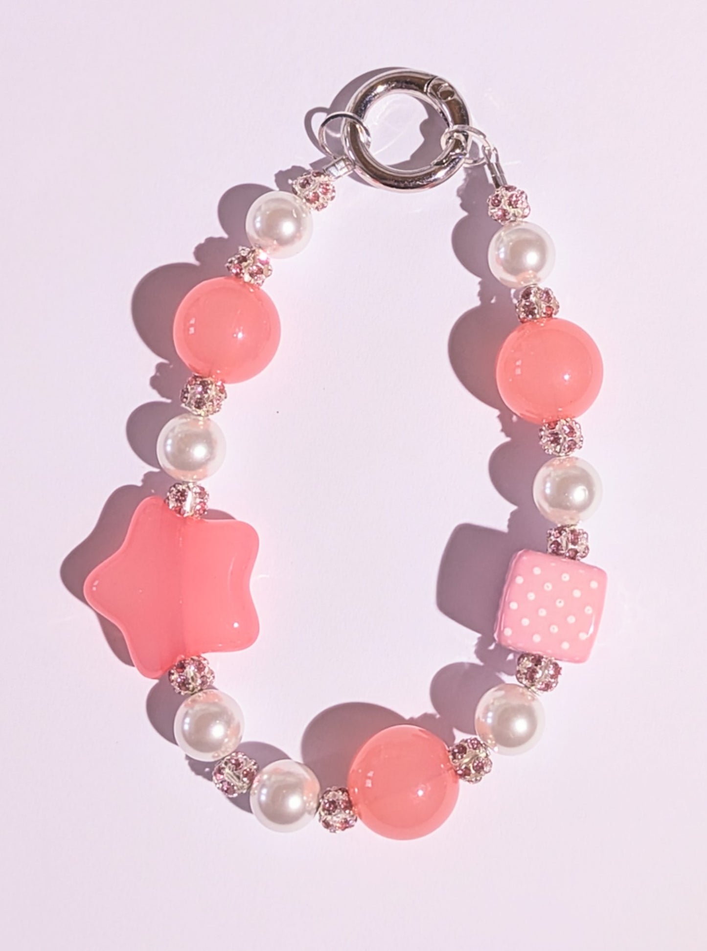 Hochwertige Elegante Handykette aus Glas- und Metallperlen in Perlmut rosa mit großer Sternperle