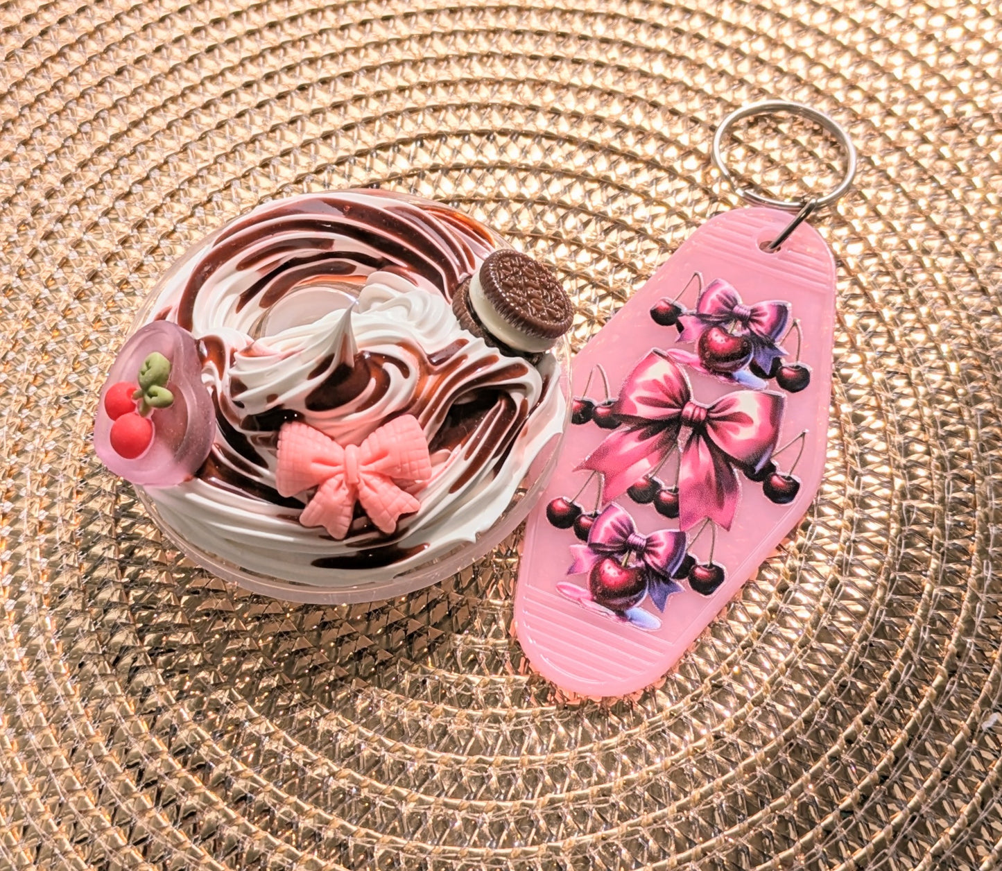 " I Love you Cherry much " Kirsch Lava Becher mit Sahnehäubchen, Kirschsoße und Schlüsselanhänger