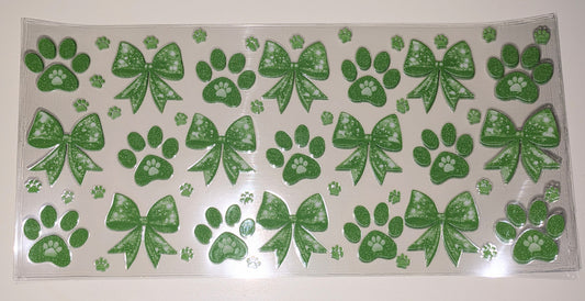 16 Oz Sticker Pfoten und Schleifen hellgrün CS000002