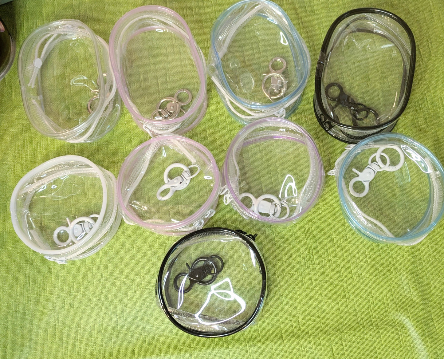 Kleine Tasche in verschiedenen Farben Rund