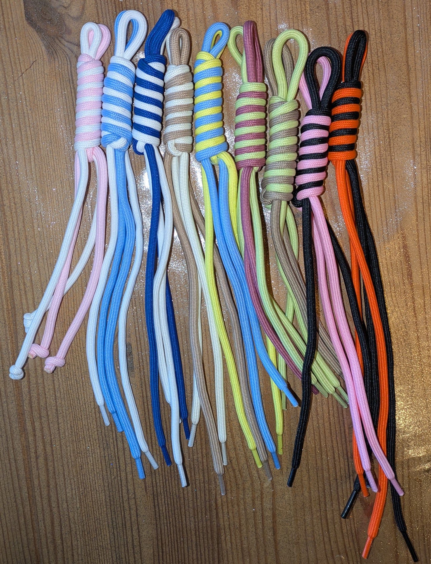 Bänder Makramee Doppellagig verschiedene Farben zum einfachen Gestalten von Schlüsselanhängern